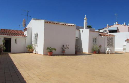 Villa Quica, heated pool - Photo 27