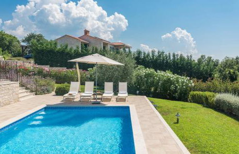 Villa Sterpazzi near Poreč with heated private pool, sea view, jacuzzi and sauna - Foto 40