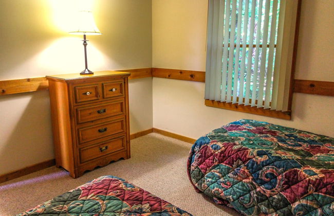 Alpine Crest Resort - Photo 3