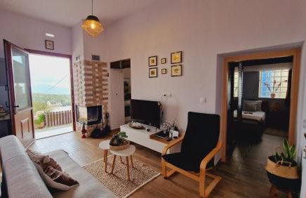 Seva Monolithos house - Photo 13