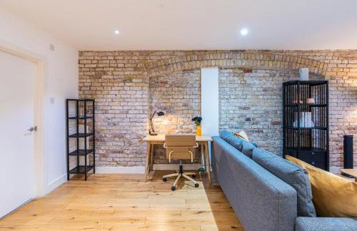 City of London Deluxe 4BR Steps to Tube - Foto 18