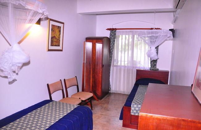 Serenity Lake Front Villa - Foto 9