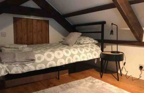 Woodland cottage in Cornwall with walled garden - Foto 10