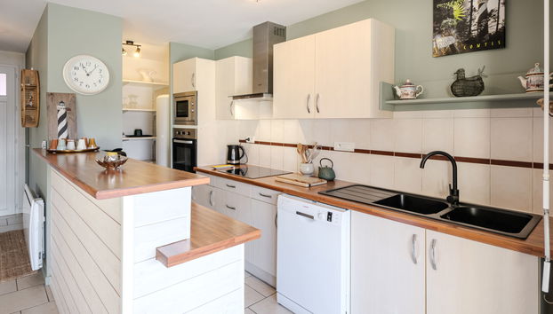 Kitchen / Dining Room