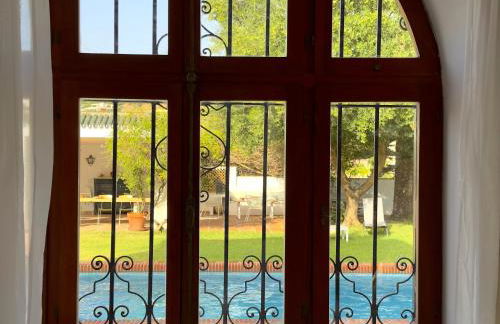 Hacienda Clavero Three Patio Apartment - Photo 13