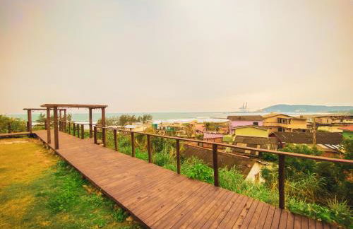 Chalé com Piscina Aquecida - Vista Panorâmica da Praia, a 200m do Mar, Sala de Jogos, Academia e Churrasqueira - Photo 25