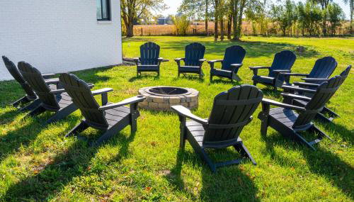 Private 4BR Estate on 11 acres, Game Room, Near Hospitals & Casino - Foto 3, Garden