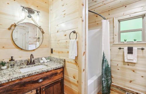 Private Murphy Cabin Rental with Wraparound Porch! - Foto 18