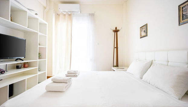 Acropolis 5 Hills 1st FLR Aprt - Foto 4, Habitación