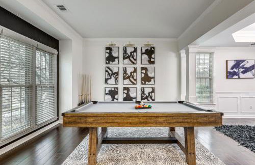 Modern Stone Mountain Home with Spacious Deck, Grill - Foto 7