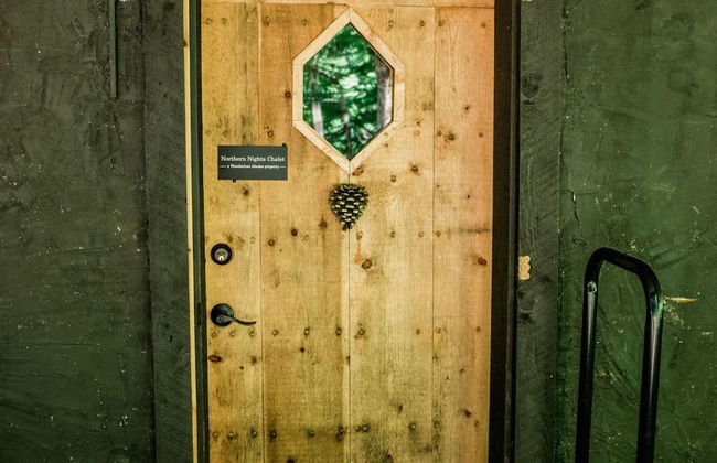 Northern Nights Chalet by Wanderlust Abodes - Foto 67