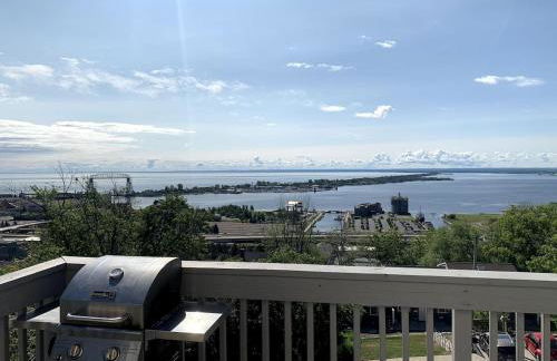 Whole House with Lake and Lift Bridge Overlook for 10 Guests - Foto 67