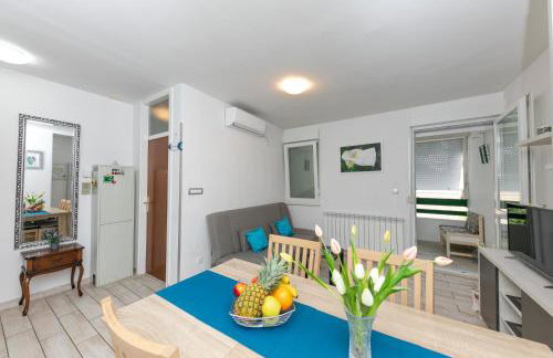 Apartment for 2, Balcony, Wi-Fi, Public Parking, Private Entrance - Foto 1