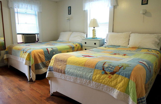 Shorelands Guest Resort and Cottages - Photo 3