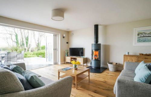 Luxury retreat with hot tub & wood burner - Mylor - Foto 1