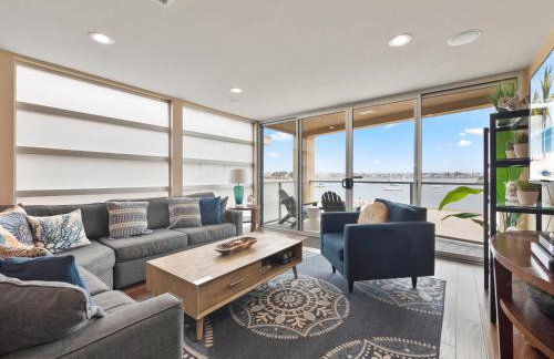 Stunning Bayfront condo with gorgeous views, garage, massive roof deck & AC - dogs welcome! - Foto 4
