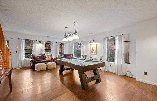 Locklyn's Loft | Views, Hot Tub, Game Room & MORE! - Foto 32