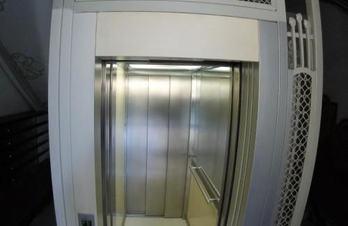 Mr. Serrano Apartments - Foto 16