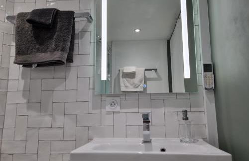 Duplex Chic Climatisé avec terrasse proche Comédie - Foto 20