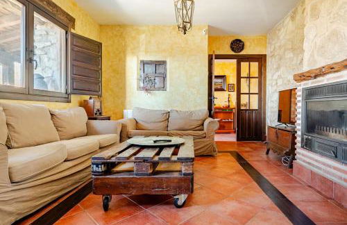 Casa Rural Enorme con BBQ & Horno Leña ideal para Familias - Foto 63