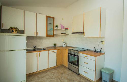 Apartment Gianni only 70m from the sea, island Pag - Foto 8