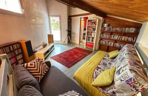 MAS M - Villa d'exception - Piscine - Jeux Enfants - BBQ - Plancha - Cheminée - Calme - 5 Chambres - SUDSEJOURCONCIERGERIE - Foto 9