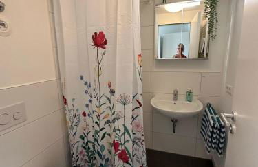 Komfortables, barrierefreies Appartement mit sonnigem Balkon in der Nähe von Flughafen und Messe 30 - Foto 21