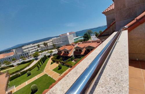 PISO DÚPLEX - ISLA DE LA TOJA (O GROVE) - Foto 42