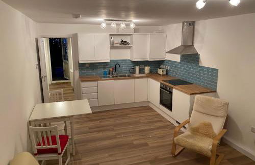 Adorable One-Bedroom Flat With Patio Garden. - Foto 9