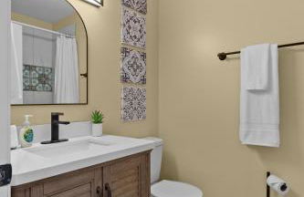 Red Brick Hideaway | JZ Vacation Rentals - Photo 30