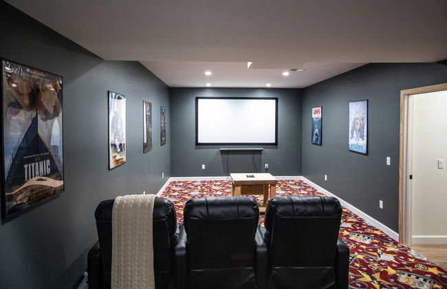 Amazing Lake House With Beach Access 4 Bedroom Home by RedAwning - Foto 44