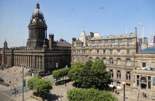 Leeds City Centre luxury 2 bed apartment sleeps 6 fantastic views - Foto 2