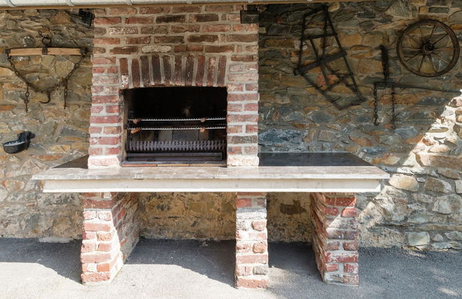 Modern Cottage With Private Garden in Waimes - Photo 24