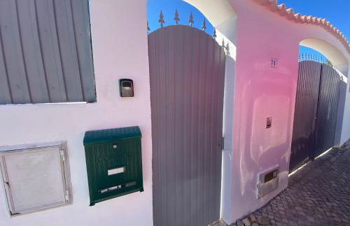 Moradia Olival- BBQ, 2 Quartos, Quintal - Foto 38