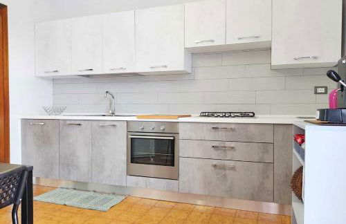 Oroblu. Villetta singola a 50 metri dal mare - Foto 26