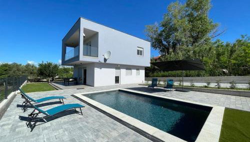 Holiday house Mila - Foto 3, Garden, sunbed