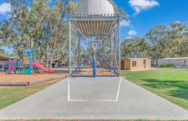 Torrumbarry Weir Holiday Park - Photo 37