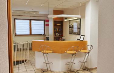 4 Zimmer geräumige und ruhig gelegene Ferien- und Monteurwohnung nur für Sie allein AUjvari Vermietungen - Foto 4