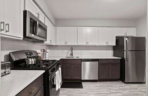 The Ultimate Rochester Getaway Cozy & Inviting - Foto 5