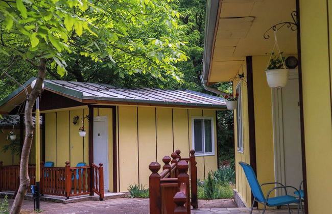 Ideal Bungalow for 2 or 3 Guests Surrounded by a Lovely Garden - Foto 22