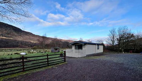 Lapwing Lodge with loch and mountain view - Foto 4