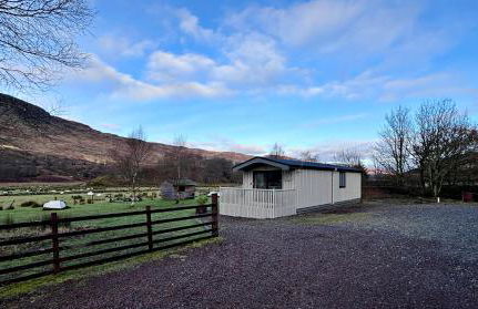 Lapwing Lodge with loch and mountain view - Foto 4
