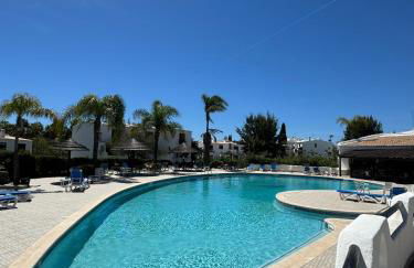 Ocean Vista Retreat with Beach & Pool Access by Drago Rentals - Foto 46