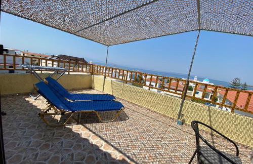Blue Horizon Apt - Big Terrace Overlooking the Sea - Foto 35