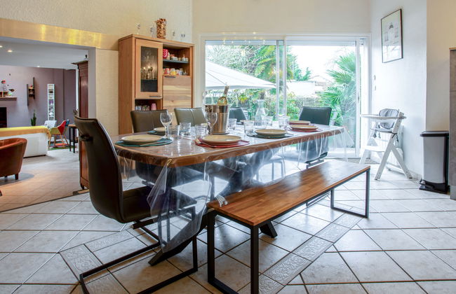 4 bedroom House in La Bernerie-en-Retz with garden and terrace - Photo 14