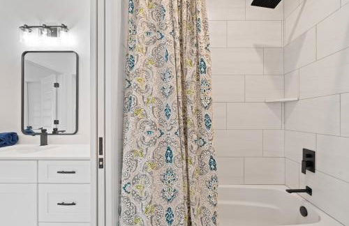 Your Lifetime Memories Create Here, Lake View, Infinity Pool, Jacuzzi & Pickleball - Foto 38