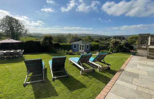 Three Gables, West Wight village house, Sleeps 10 - Photo 6