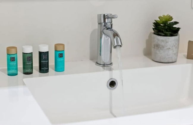 Apartment With Natural Swimming Pool - Foto 18