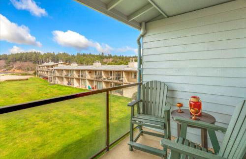 Oceanview condo steps from Moclips Beach dunes. - Foto 1
