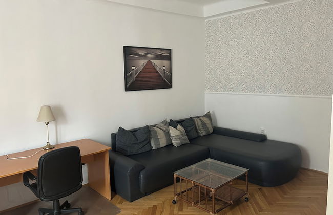 Diamond Astoria 4, Quiet Apartment - Photo 2